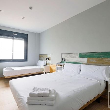 Hey Rooms Cerdanyola del Valles Buitenkant foto